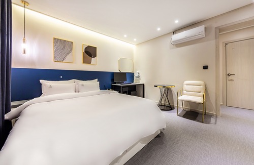 Bongmyeong-dong Hotel | Daejeon Yuseong Stay