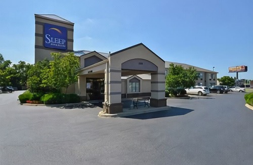 Prestonia Hotel | Sleep Inn Louisville Airport & Expo