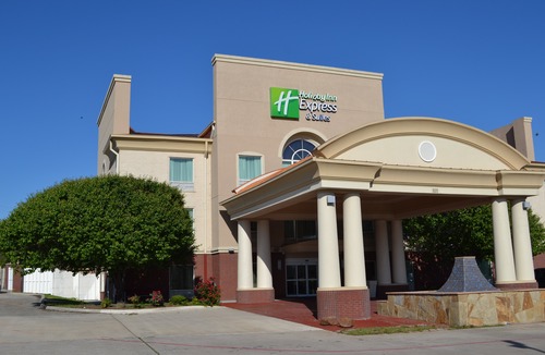 Gainesville Hotel | Holiday Inn Express Hotel & Suites Gainesville, an Ihg Hotel