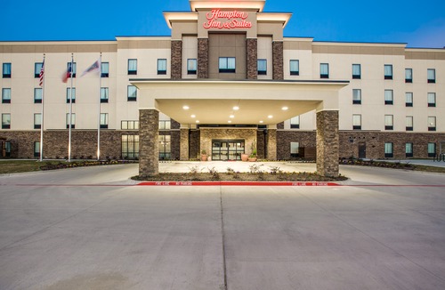 Fort Worth Hotel | Hampton Inn & Suites Dallas/Ft. Worth Airport South