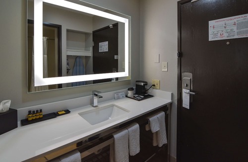 Lafayette Hotel | Best Western Plus Lafayette Hotel University Area