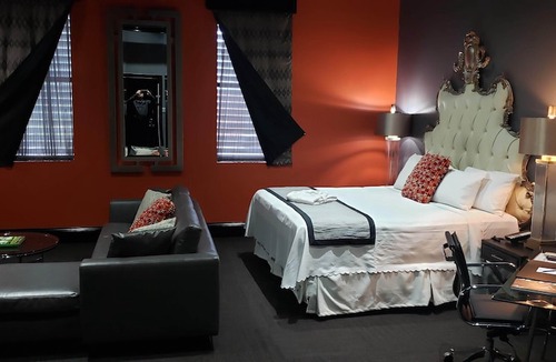 Old Louisville Hotel | Vu Guesthouse