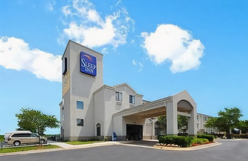 Waldron Hotel | Sleep Inn Kansas City International Airport