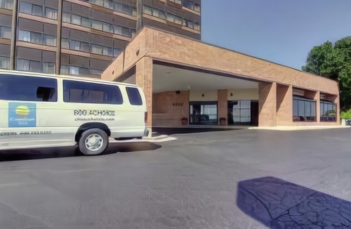 Madison Hotel | Comfort Inn & Suites Madison - Airport