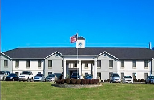 Madisonville Hotel | Baymont by Wyndham Madisonville
