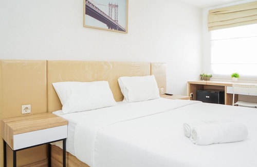 Ciputat Hotel | Remarkable Studio at Baileys City Apartment