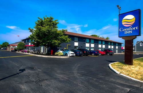 Cannifton Hotel | Comfort Inn Belleville