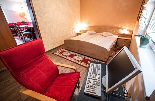Cerklje ob Krki Hotel | Apartment Irena
