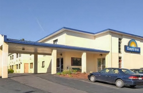 Auburn Hotel | Days Inn by Wyndham Auburn/Finger Lakes Region
