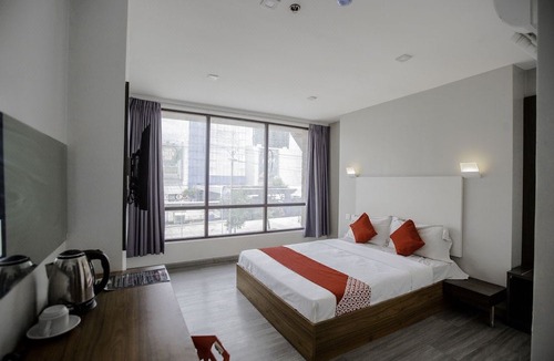 Novaliches Hotel | OYO 666 Mc Hotel Fairview