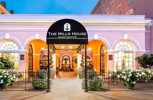 Charleston Historic District Hotel | The Mills House Wyndham Grand Hotel