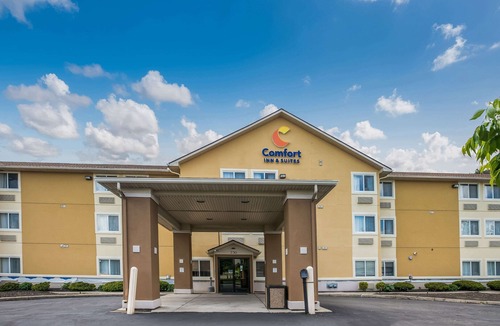 Fairborn Hotel | Comfort Inn & Suites Fairborn Near Wright Patterson AFB