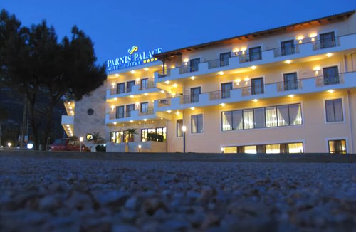 Acharnes Hotel | Parnis Palace Hotel Suites