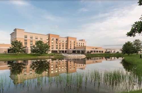 Joliet Hotel | Holiday Inn & Suites - Joliet Southwest, an Ihg Hotel