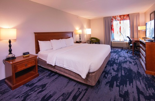 Valdosta Hotel | Fairfield Inn & Suites by Marriott Valdosta