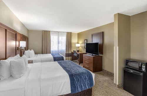 Greeley Hotel | Comfort Inn & Suites Greeley