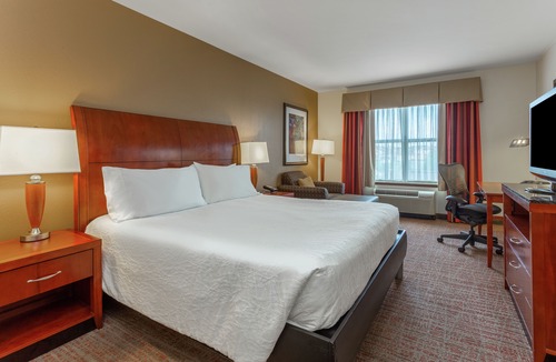 Rockford Hotel | Hilton Garden Inn Rockford