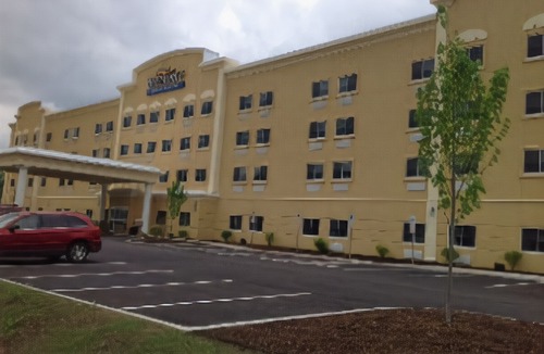 Erie Hotel | Baymont by Wyndham Erie