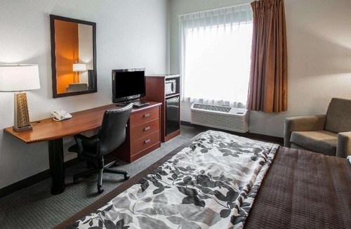 Palatka Hotel | Sleep Inn & Suites Palatka North
