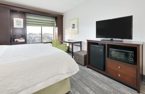 Harbor Hotel | Hampton Inn Los Angeles/Carson