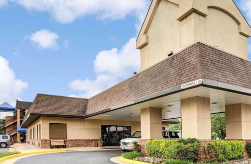 Tysons Hotel | Quality Inn Tysons Corner