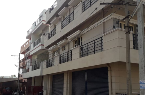 5th Block Hotel | Emerald Suites
