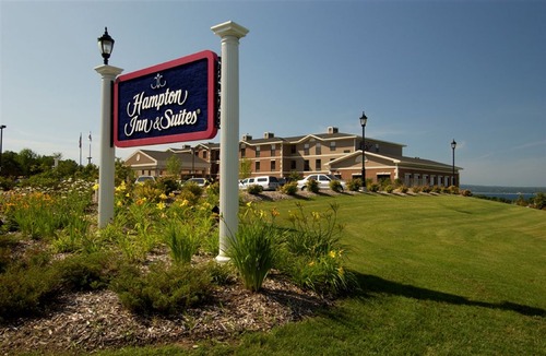Petoskey Hotel | Hampton Inn & Suites Petoskey