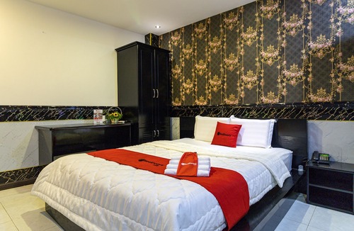 Binh Thanh Hotel | RedDoorz near Gia Dinh International Hospital 4