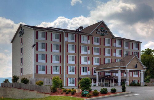 Wytheville Hotel | Country Inn & Suites by Radisson, Wytheville, VA