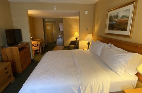 Warrenton Hotel | Holiday Inn Express Hotel & Suites Warrenton, an Ihg Hotel