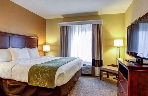 Fellowship Hotel | Comfort Suites Ocala North