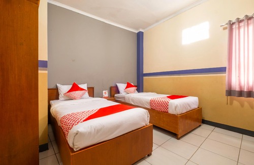 Bandung Hotel | OYO 2625 Pondok Penginapan Patradisa