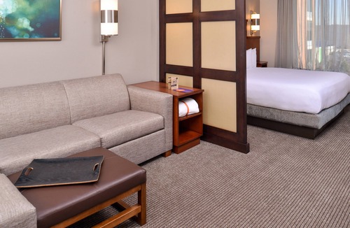 East Garden City Hotel | Hyatt Place Garden City