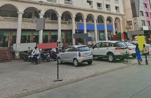 Indore Hotel | Hotel Mangal Regency