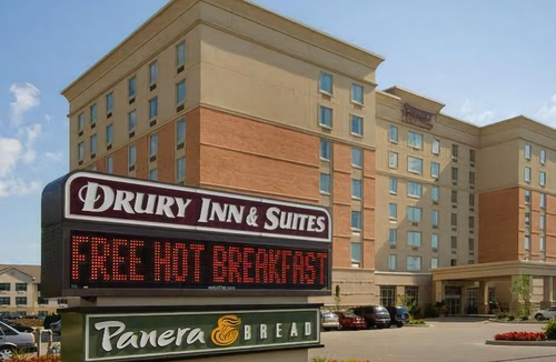 Dayton Hotel | Drury Inn & Suites Dayton North