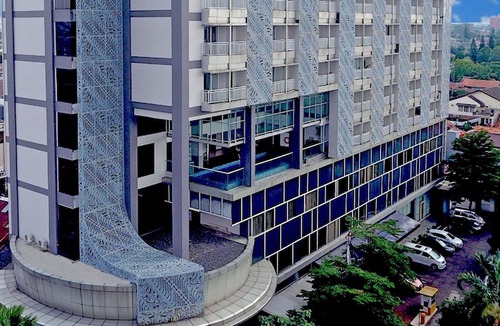 Gandaria-selatan Hotel | ASTON Bellevue Radio Dalam