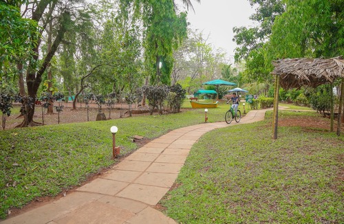 Mollem Hotel | Dudhsagar Spa Resort