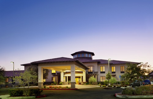 Arroyo Grande Hotel | Hampton Inn & Suites Arroyo Grande