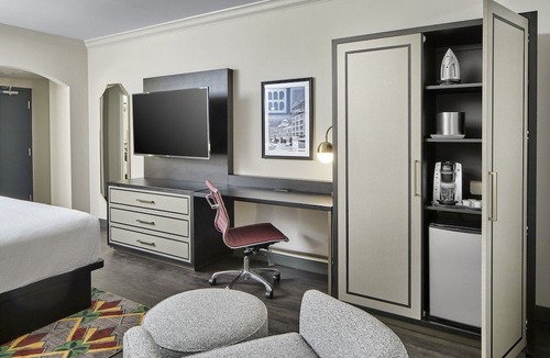 Gateway District Hotel | Hotel Indigo Cleveland Downtown, an IHG Hotel