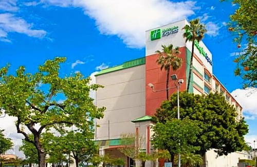 North Hills East Hotel | Holiday Inn Express Van Nuys, an Ihg Hotel