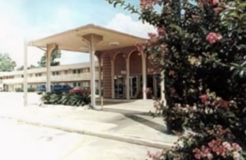 Alexandria Hotel | Americas Best Value Inn Alexandria