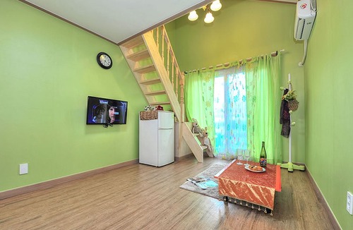 Kunip Hotel | Boryeong Chair Pension