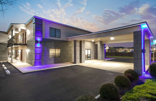 Bellmead Hotel | Days Inn by Wyndham Waco