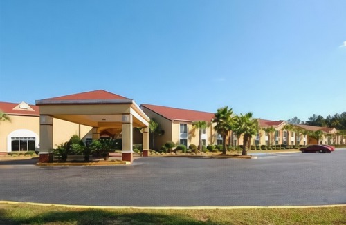 Walterboro Hotel | Comfort Inn & Suites Walterboro I-95