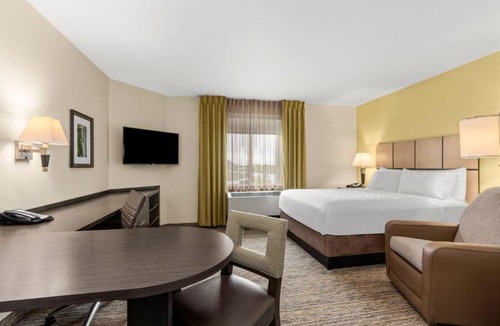 Sioux Falls Hotel | Candlewood Suites Sioux Falls, an IHG Hotel