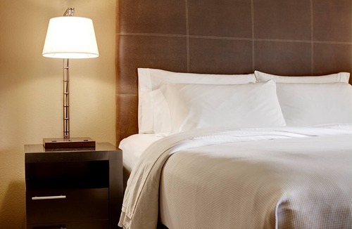 Lake Hills Hotel | Hyatt House Seattle Bellevue