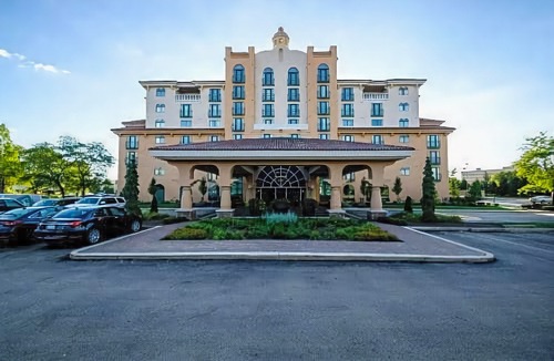 Indianapolis Hotel | Embassy Suites Indianapolis North