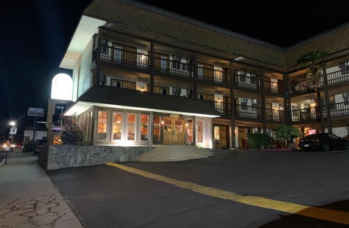 Sonora Hotel | Heritage Inn Yosemite/Sonora