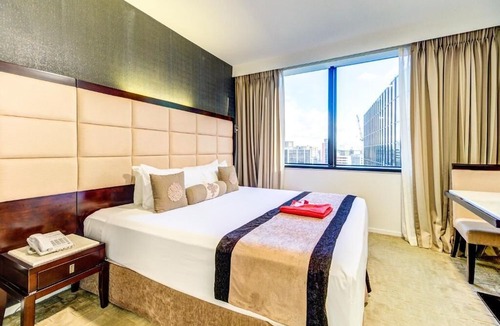 Newton Hotel | VR Queen Street Hotel & Suites Auckland