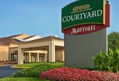 Linthicum Heights Hotel | Courtyard by Marriott Baltimore BWI Airport